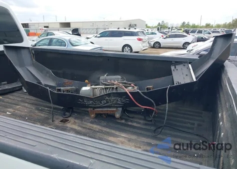 2011 Ford F-250 Xl из США, поврежденный, VIN 1FT7W2BT7BEC06468